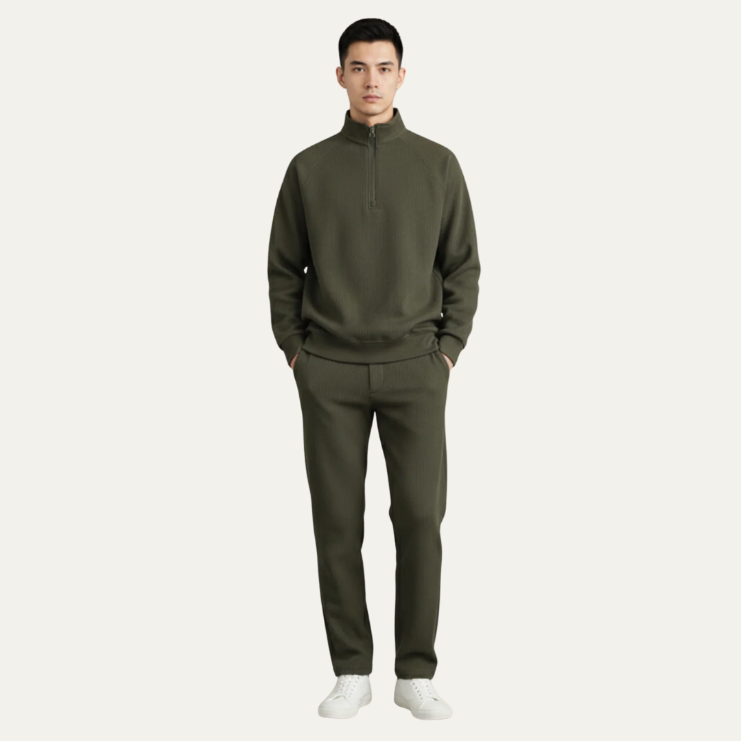 VogeLuxe | Men’s Soft Fleece Quarter Zip Sweater