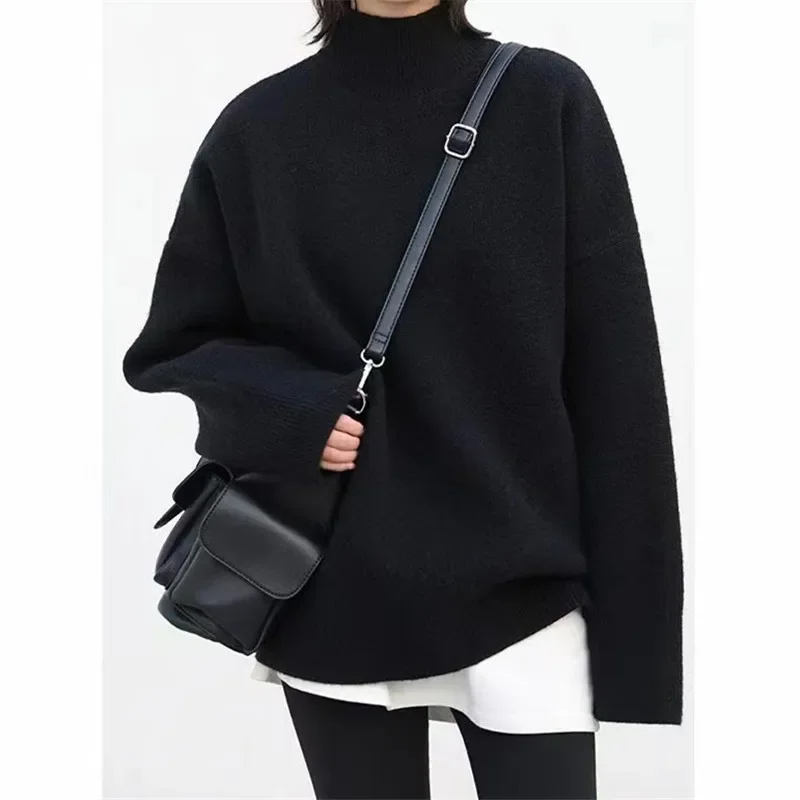 Cozy Women's Large Knit Turtleneck Jumper