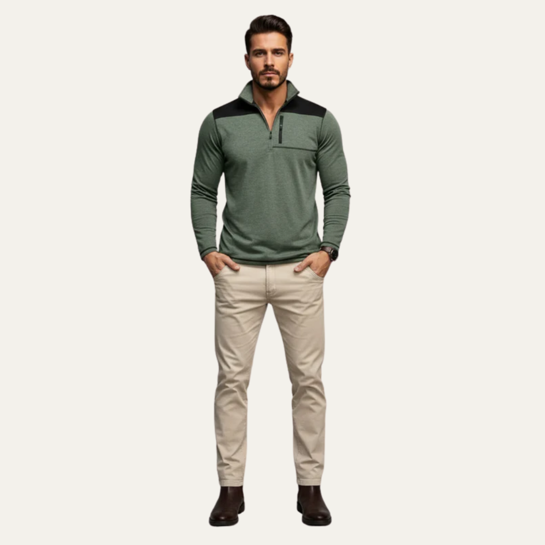 VogeLuxe | Men’s Quarter Zip Technical Pullover With Chest Pocket