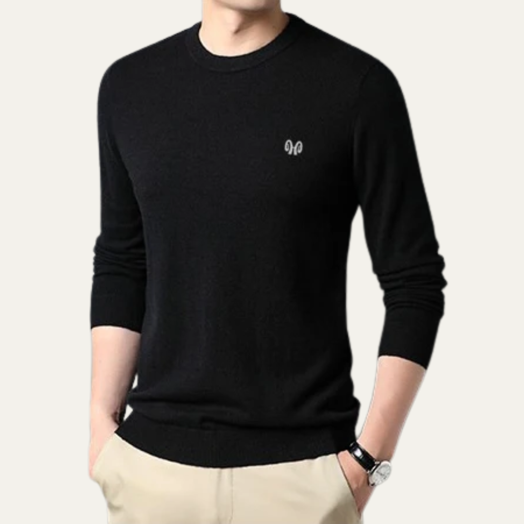 VogeLuxe | Men’s Minimalist Embroidered Crew Neck Knit Sweater