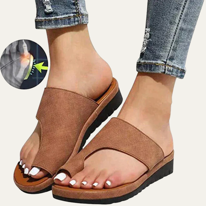 VogeLuxe | Women’s Minimalist Toe Loop Slide Sandal