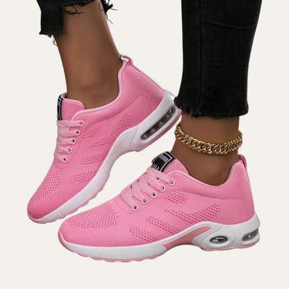 VogeLuxe | Women’s Metallic Trim Low Top Platform Sneakers