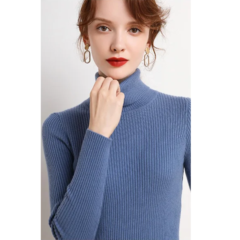 Women's Fitted Crew Neck Warm Knit Sweater