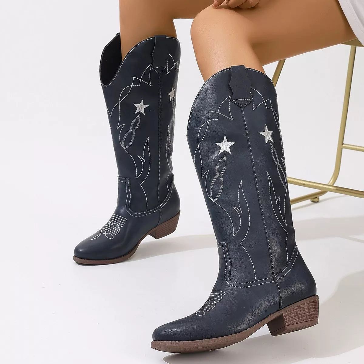 Rugged American Embroidered Riding Boots