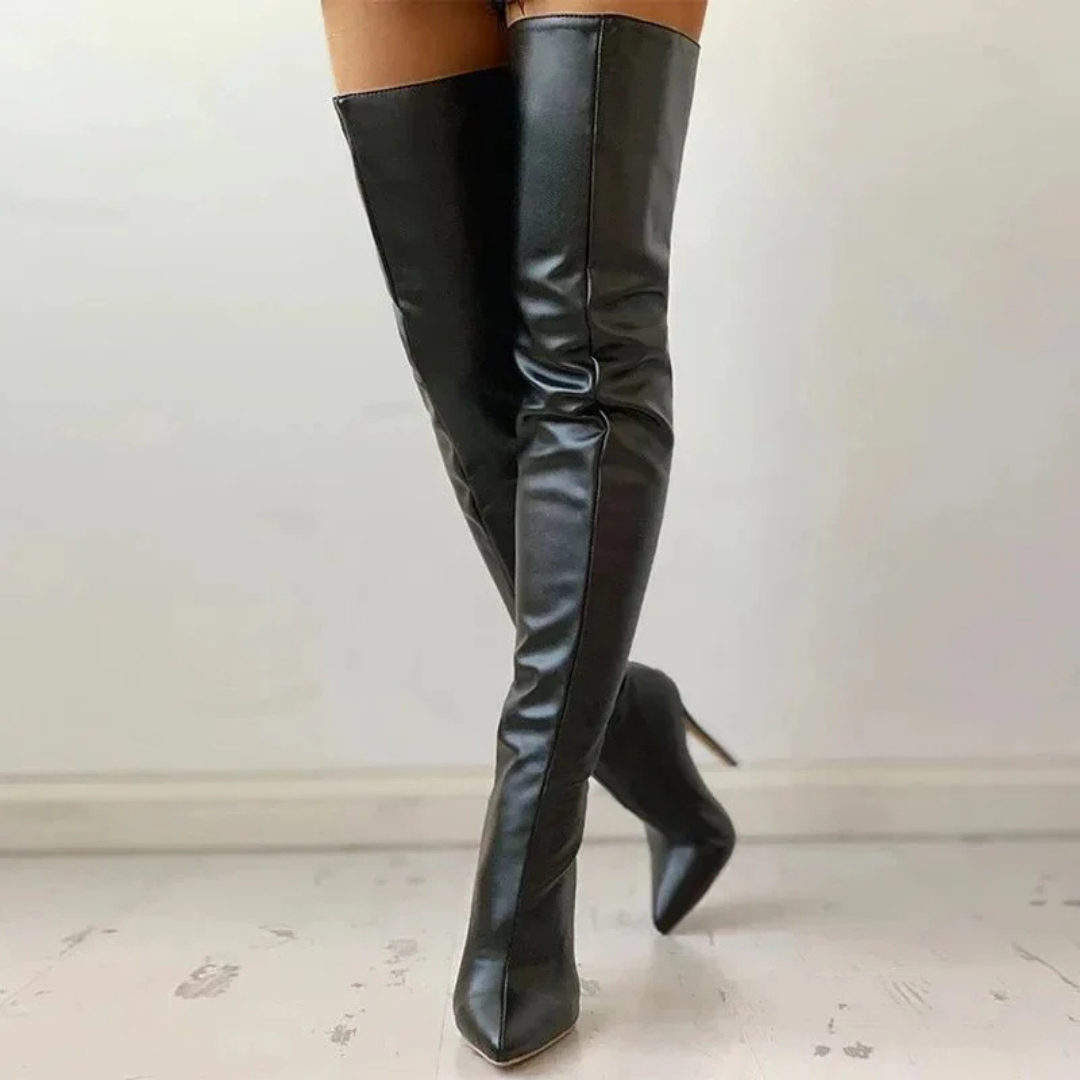 Stivali da donna alti con tacco alto e punta sottile