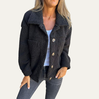 VogeLuxe | Women’s Cozy Fleece Shacket