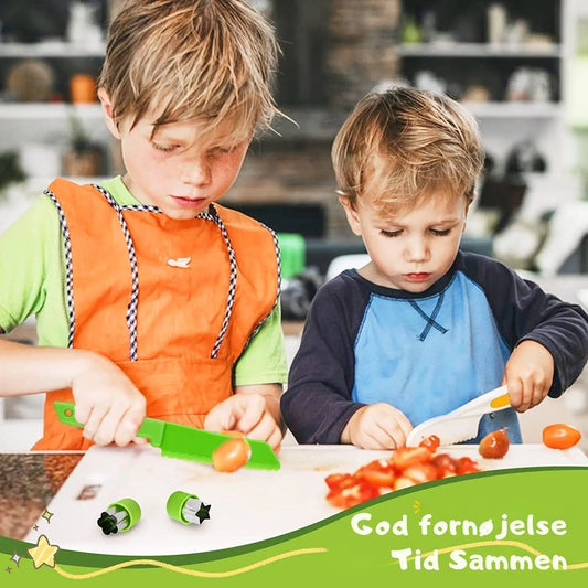 Child Friendly Kitchen Play Set for Kids Starter Kit - VogeLuxe