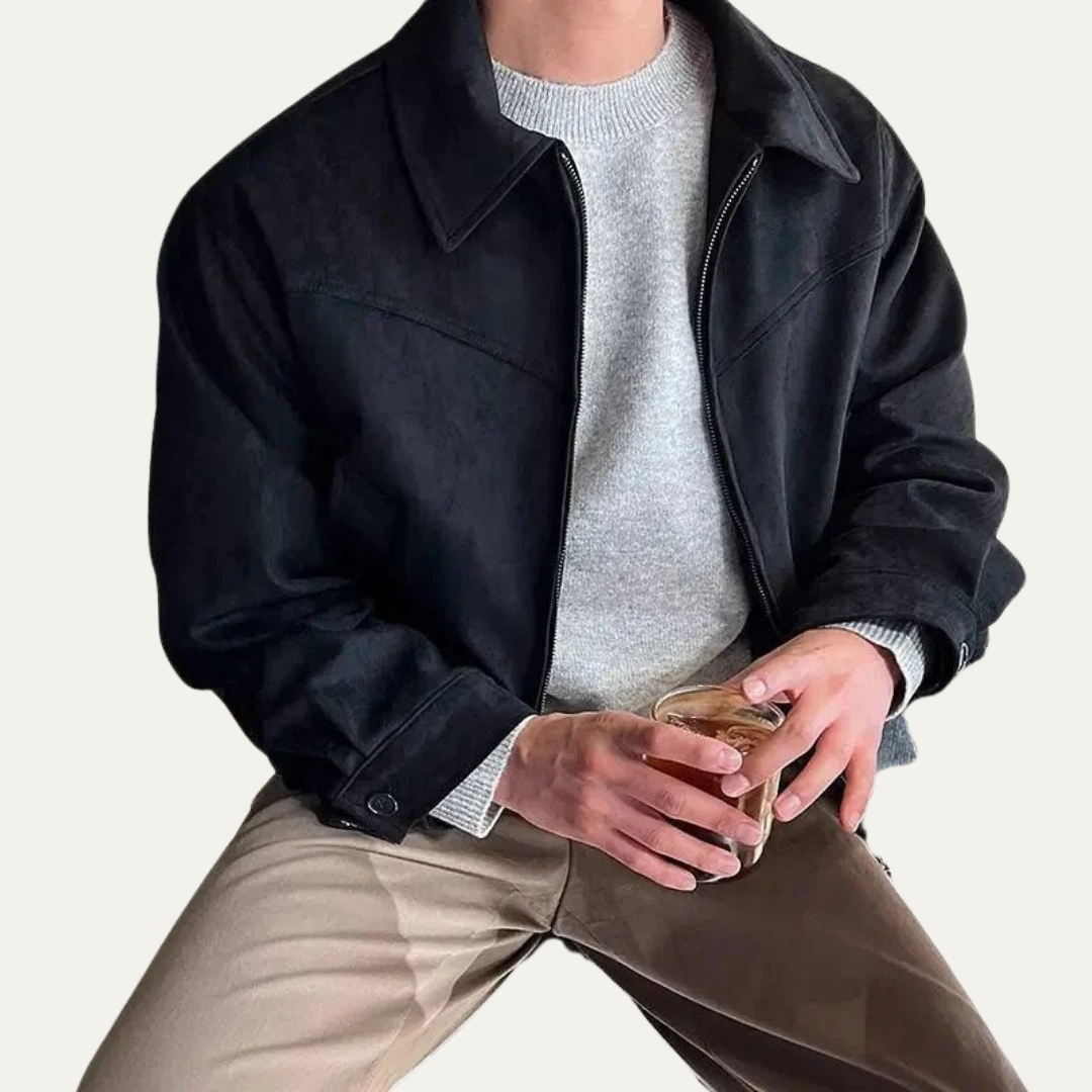 VogeLuxe | Men’s Cropped Full-Zip Trucker Jacket