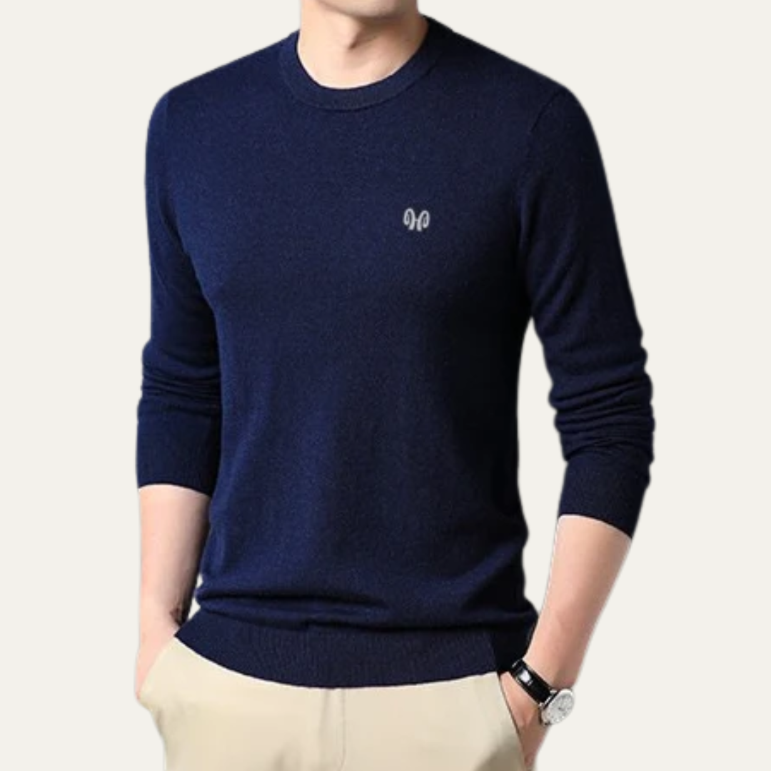 VogeLuxe | Men’s Minimalist Embroidered Crew Neck Knit Sweater