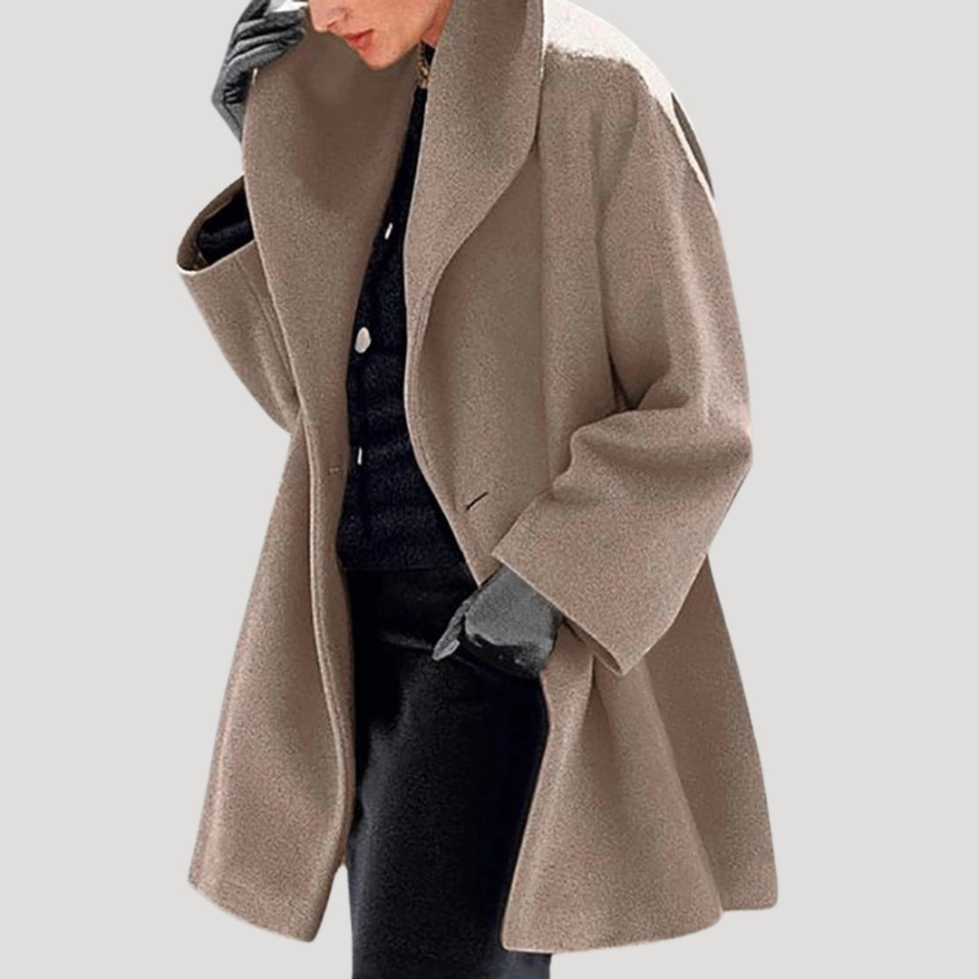 Luxurious Warm Women's Oversized Wool Coat - VogeLuxe