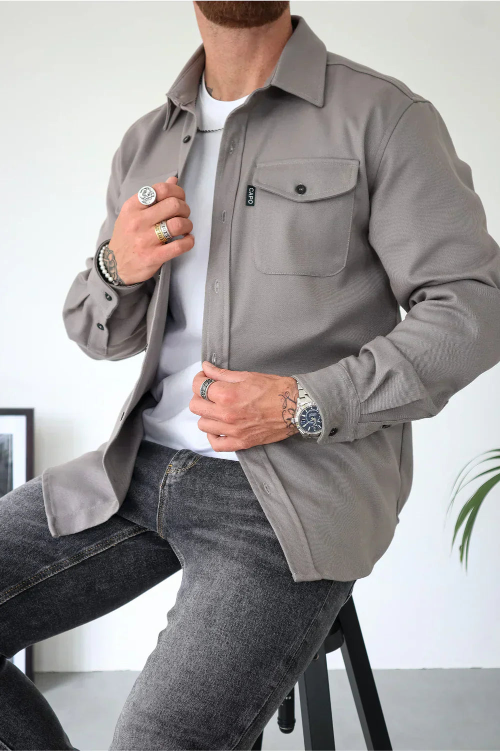 Relaxed Fit Everyday Overshirt - VogeLuxe