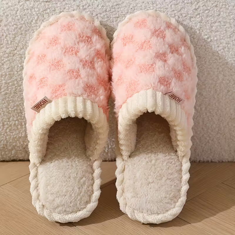 Cozy Plush Women's Slippers – Comfortable Fuzzy Home Shoes