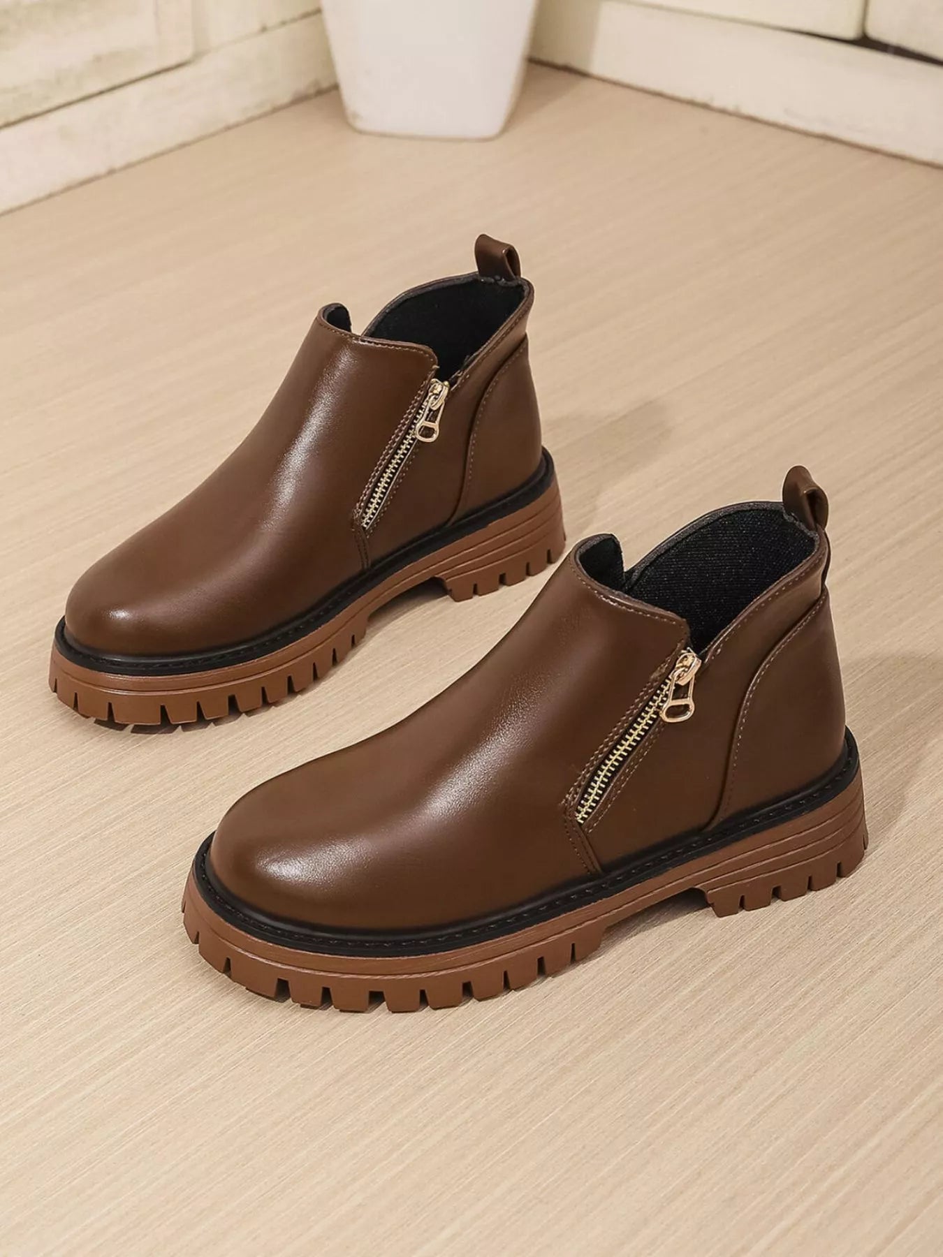 Luxury Mens Ankle Boots with Zip Detail - BritishElegance