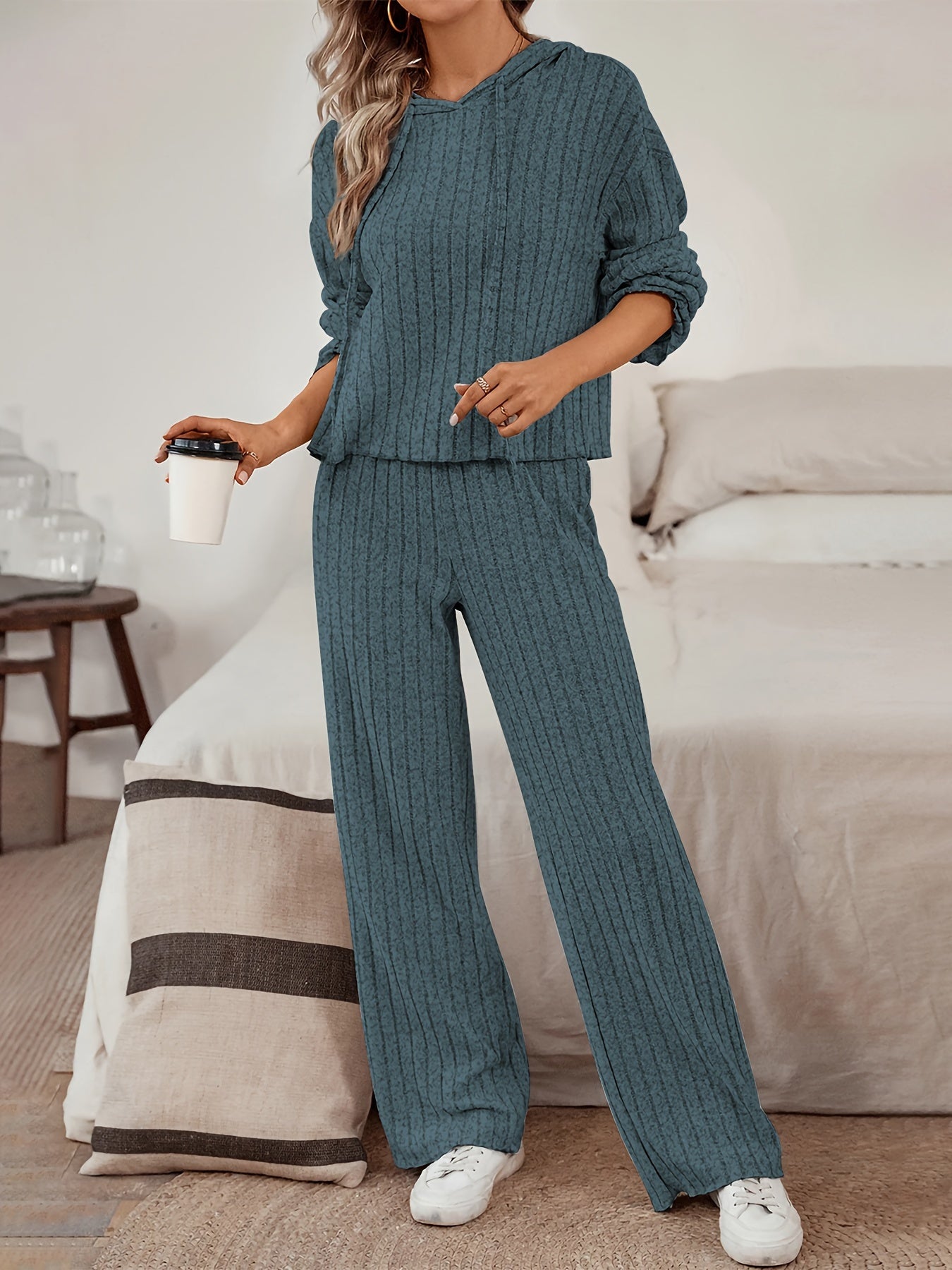 Comfy Women's 2 Piece Tracksuit Set with Hoodie - VogeLuxe