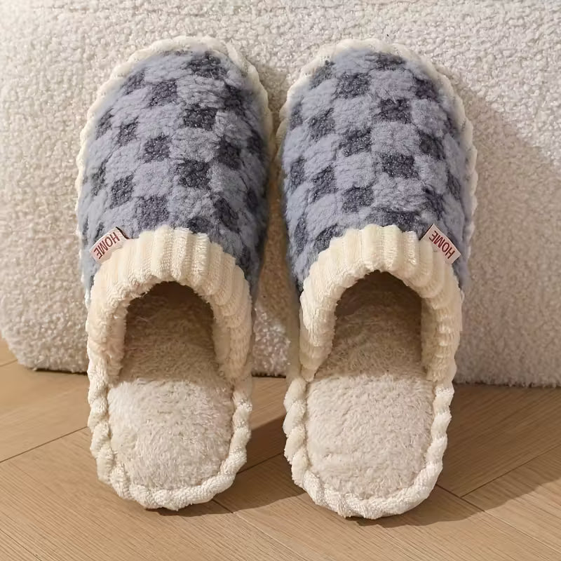 Cozy Plush Women's Slippers – Comfortable Fuzzy Home Shoes