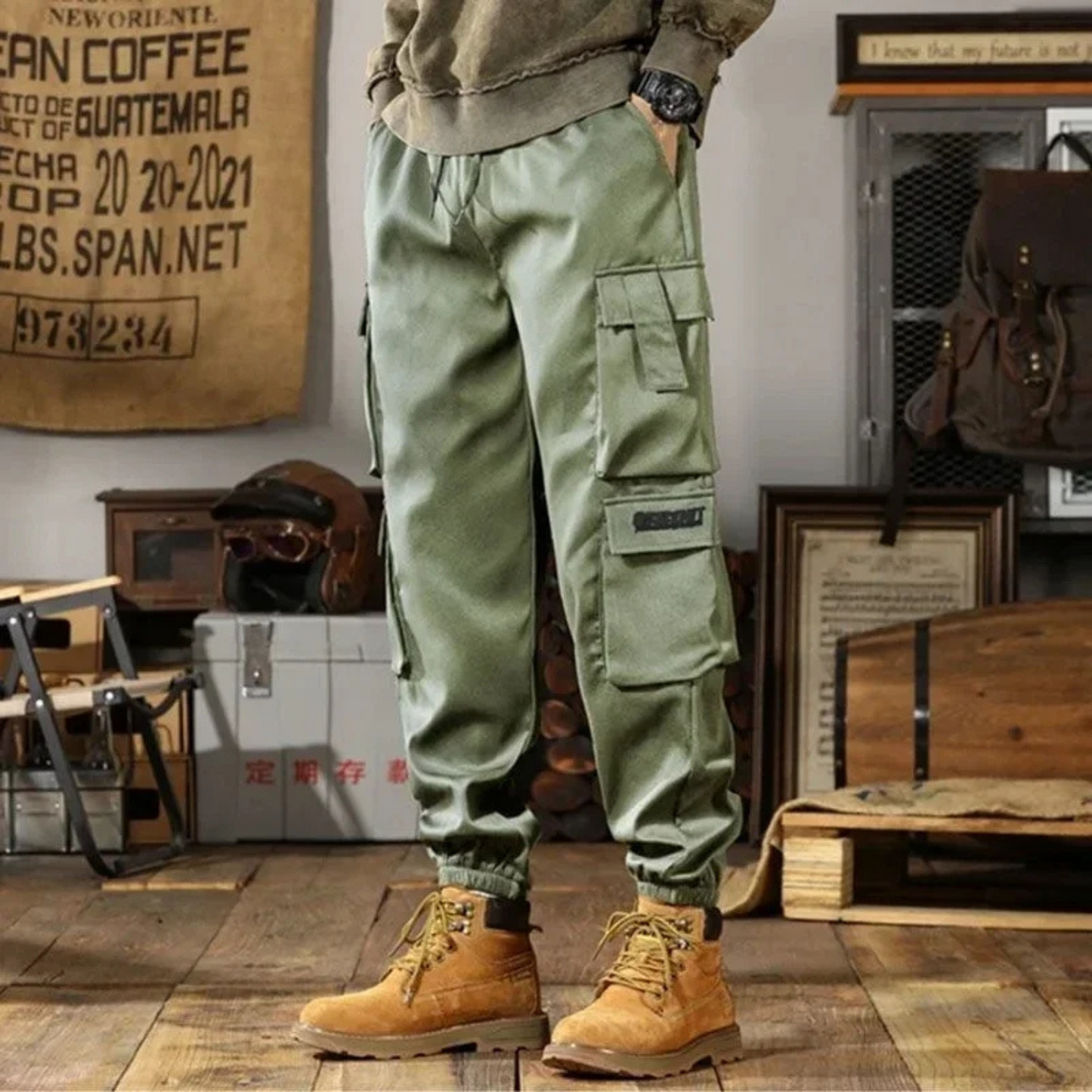 Relaxed Fit Cargo Pants with Elastic Waistband