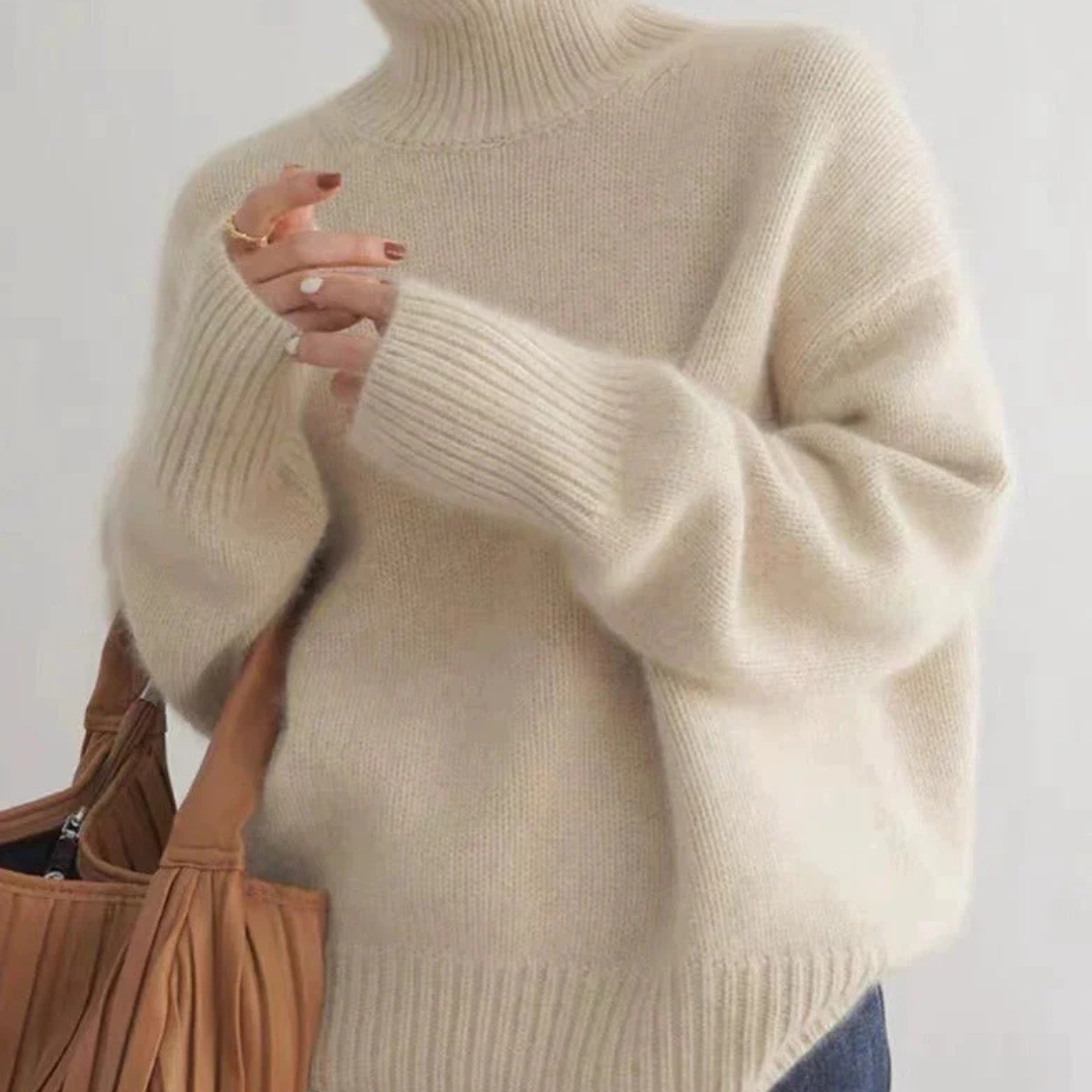 Cozy Women's Large Turtleneck Jumper Sweater - VogeLuxe