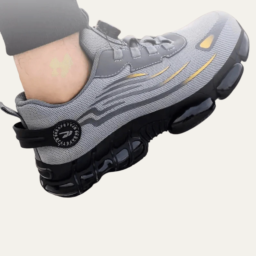 VogeLuxe | Men’s Modern Athletic Mesh Sneakers