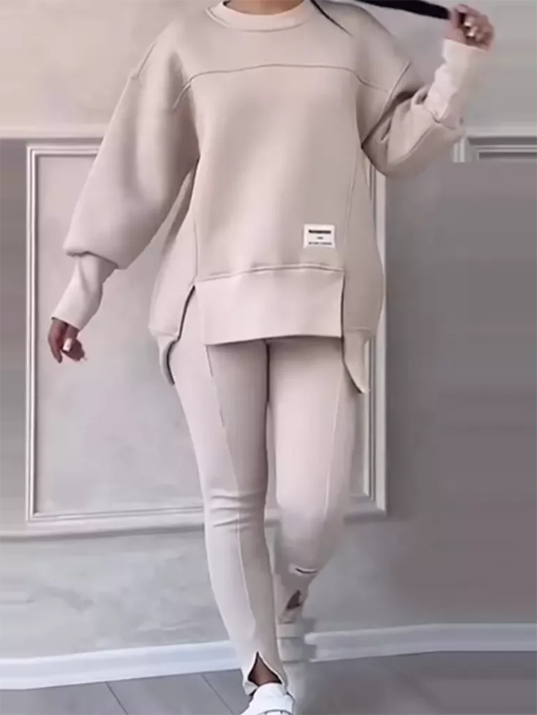 Warm Women's Patchwork Sweater and Leggings Set - VogeLuxe