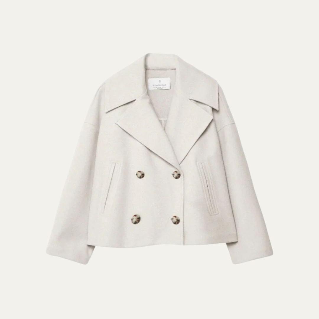 VogeLuxe | Women’s Timeless Chunky Cropped Peacoat