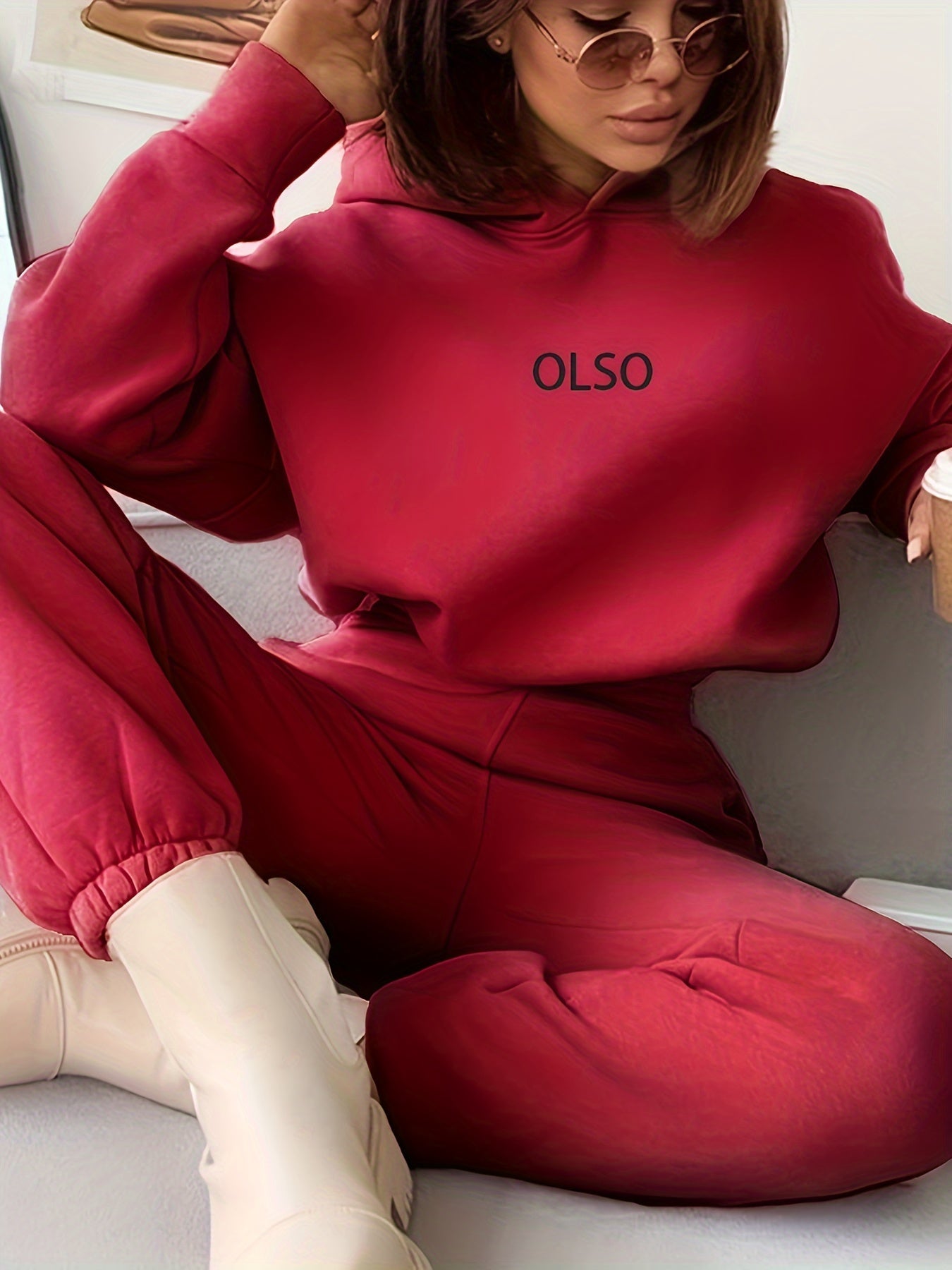 Comfy Women's Hoodie Sweatpants Tracksuit Set with Elastic Waist