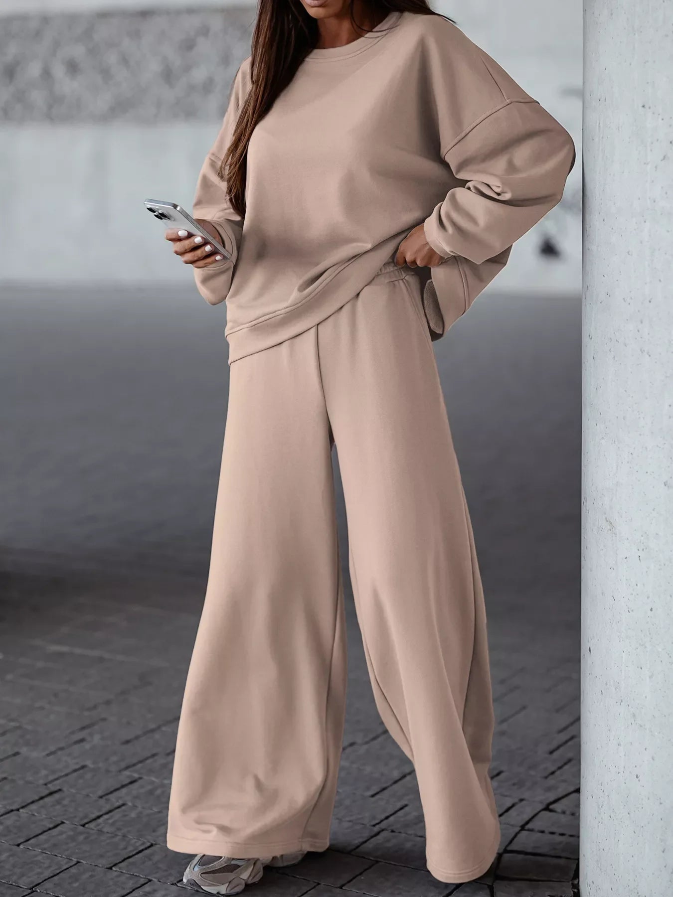 Relaxed Fit Lounge Pant and Top Set - BritishElegance