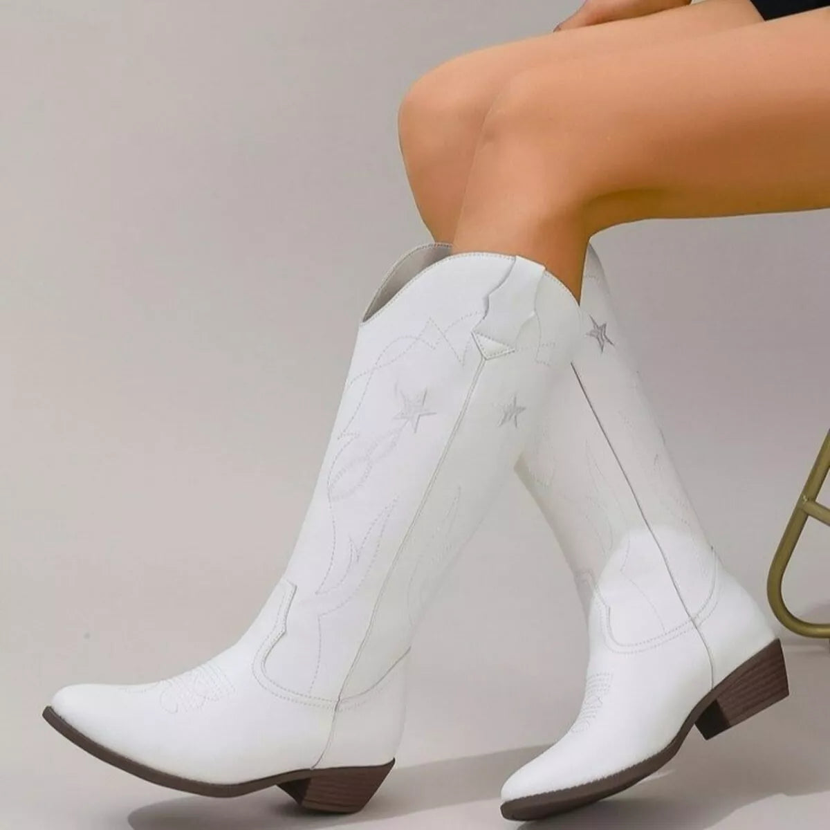 Rugged American Embroidered Riding Boots