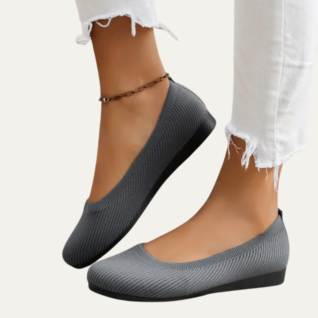 VogeLuxe | Women’s Breathable Knit Ballet Flats with Cushioned Insole