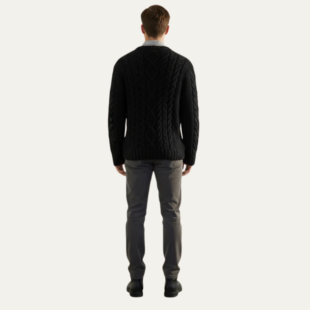 VogeLuxe | Men’s Chunky Cable Knit Crewneck Sweater