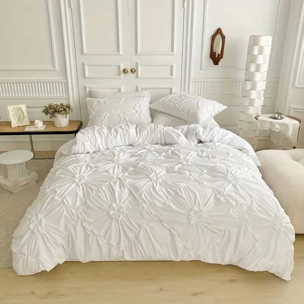 Stylish Floral Ruffled Bedding Set