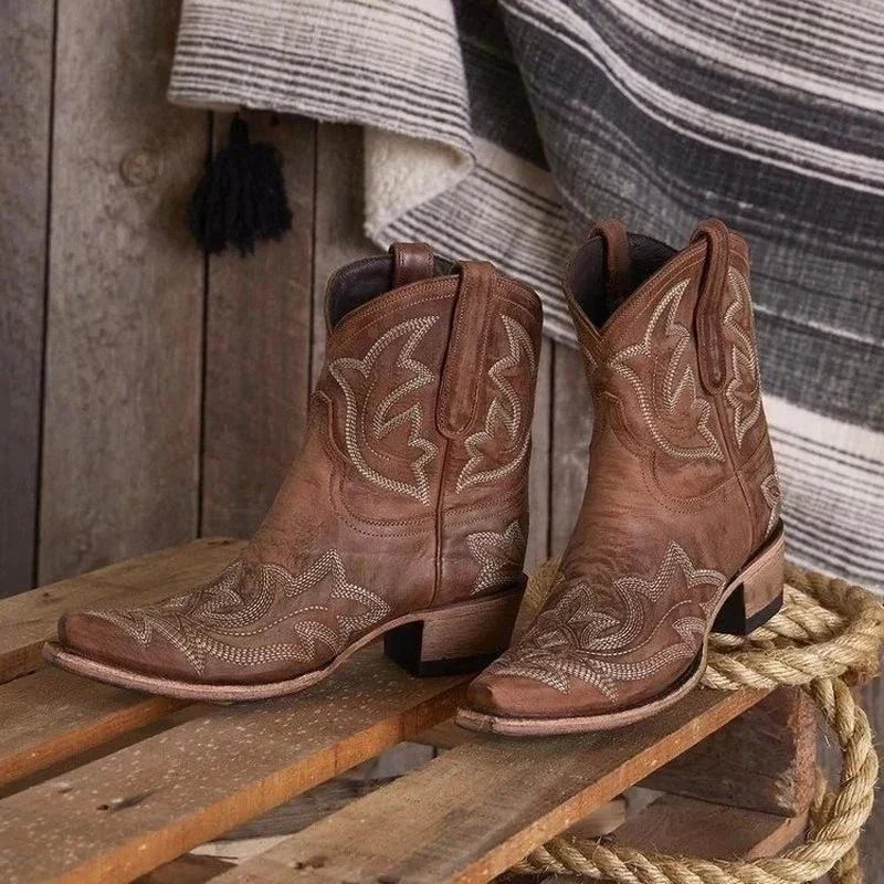 Western Style Embroidered Ankle Boots for Women - VogeLuxe