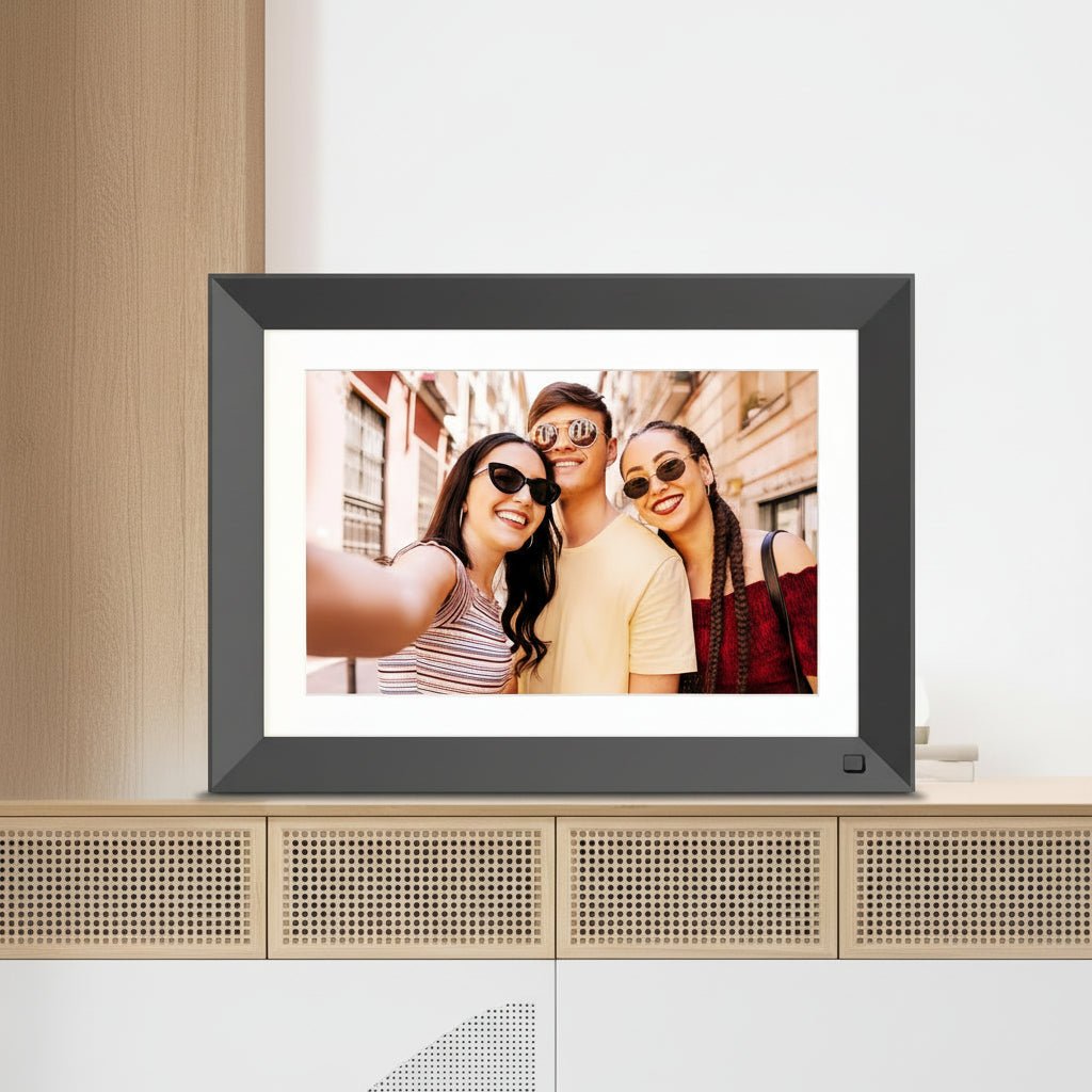 Wireless Touch Screen Digital Picture Frame HD WiFi Display - VogeLuxe