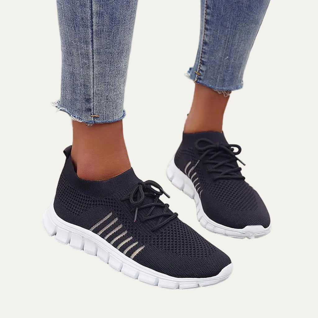VogeLuxe | Women’s Rhinestone Accent Platform Casual Sneakers