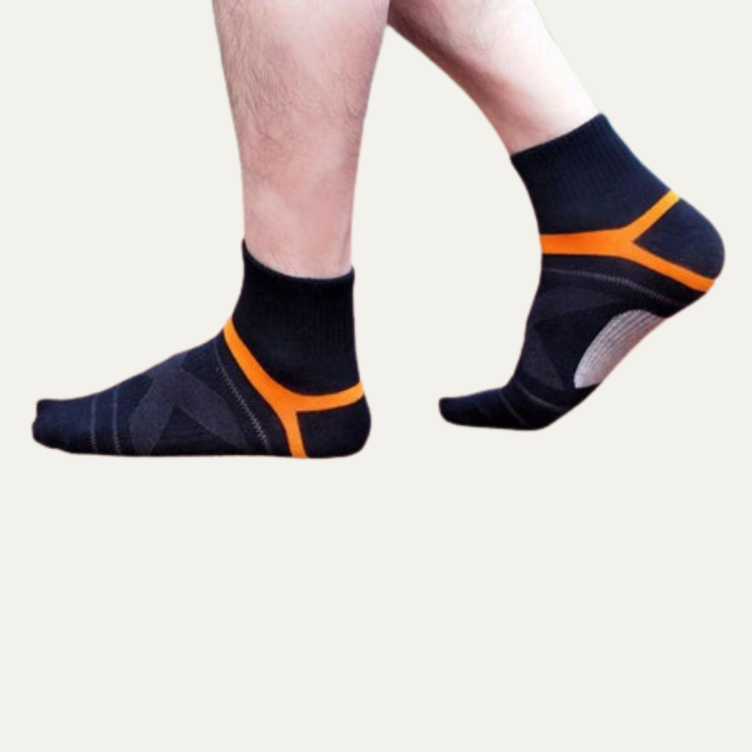 VogeLuxe | Men’s Modern Athletic Mesh Sneakers