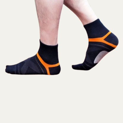 VogeLuxe | Men’s Modern Athletic Mesh Sneakers