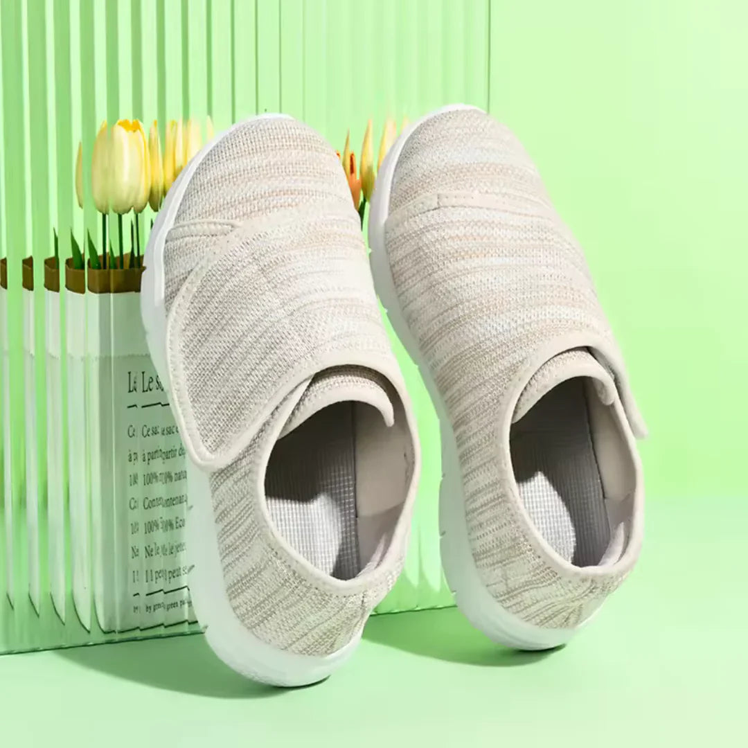 Comfortable Walking Shoes for Wide Feet - Extra Support