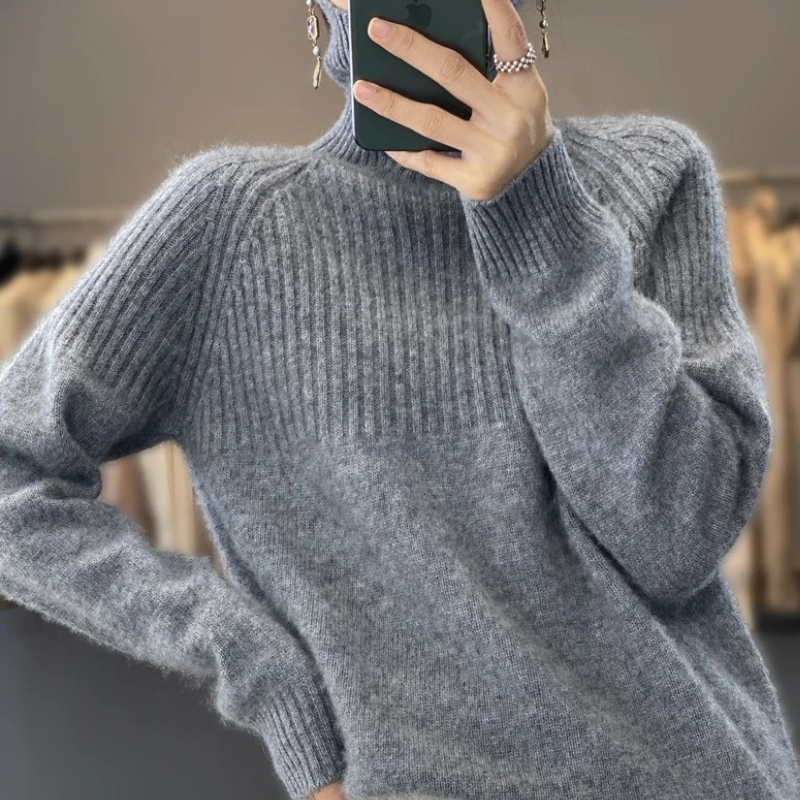Soft Women's Warm Winter Turtleneck Sweater
