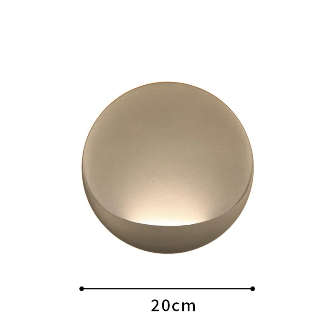 Elegant Wall Light Fixture