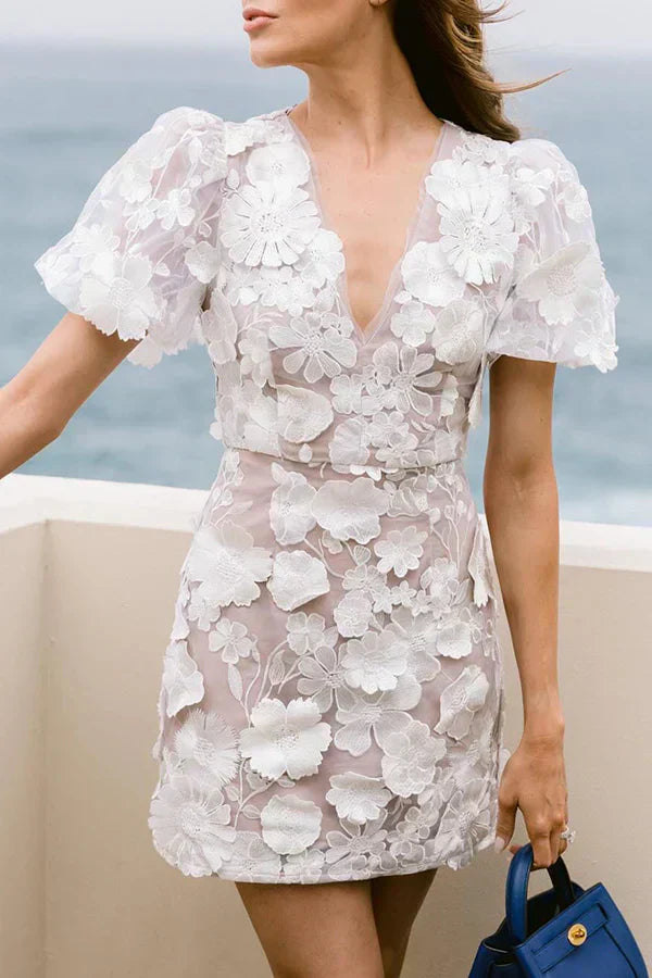 Pretty Floral Mini Party Dress - VogeLuxe