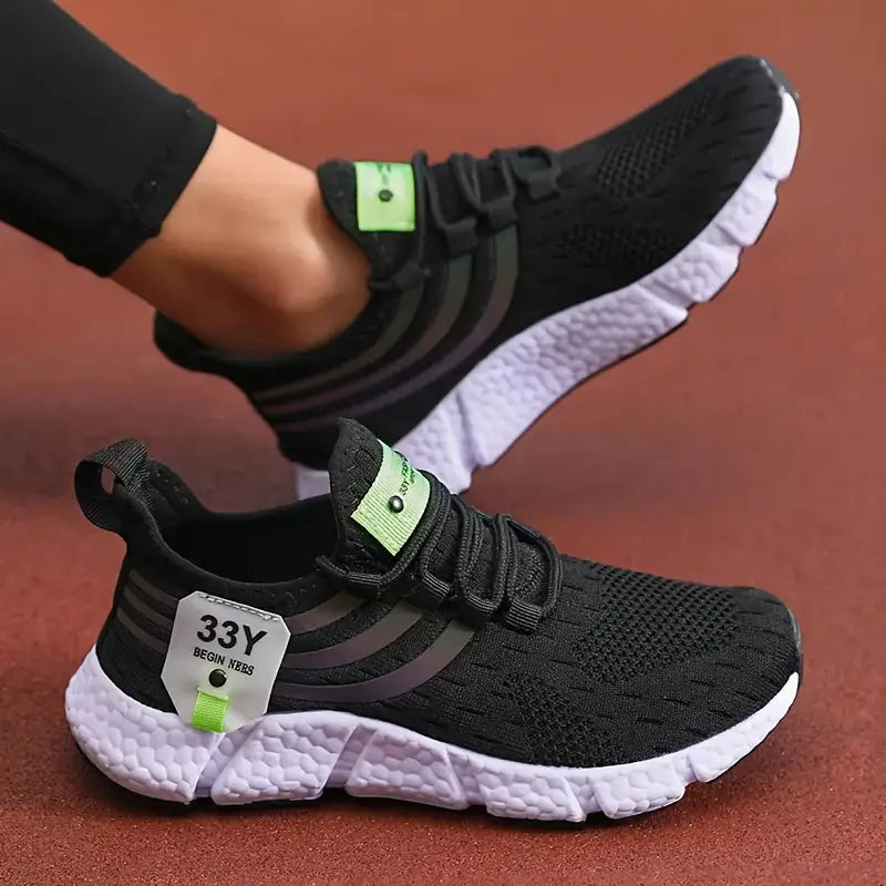 Lightweight Airy Mens Athletic Running Sneakers