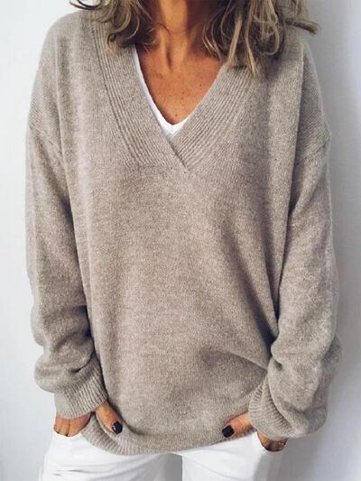 Women's Chic Oversized V Neck Sweater - VogeLuxe