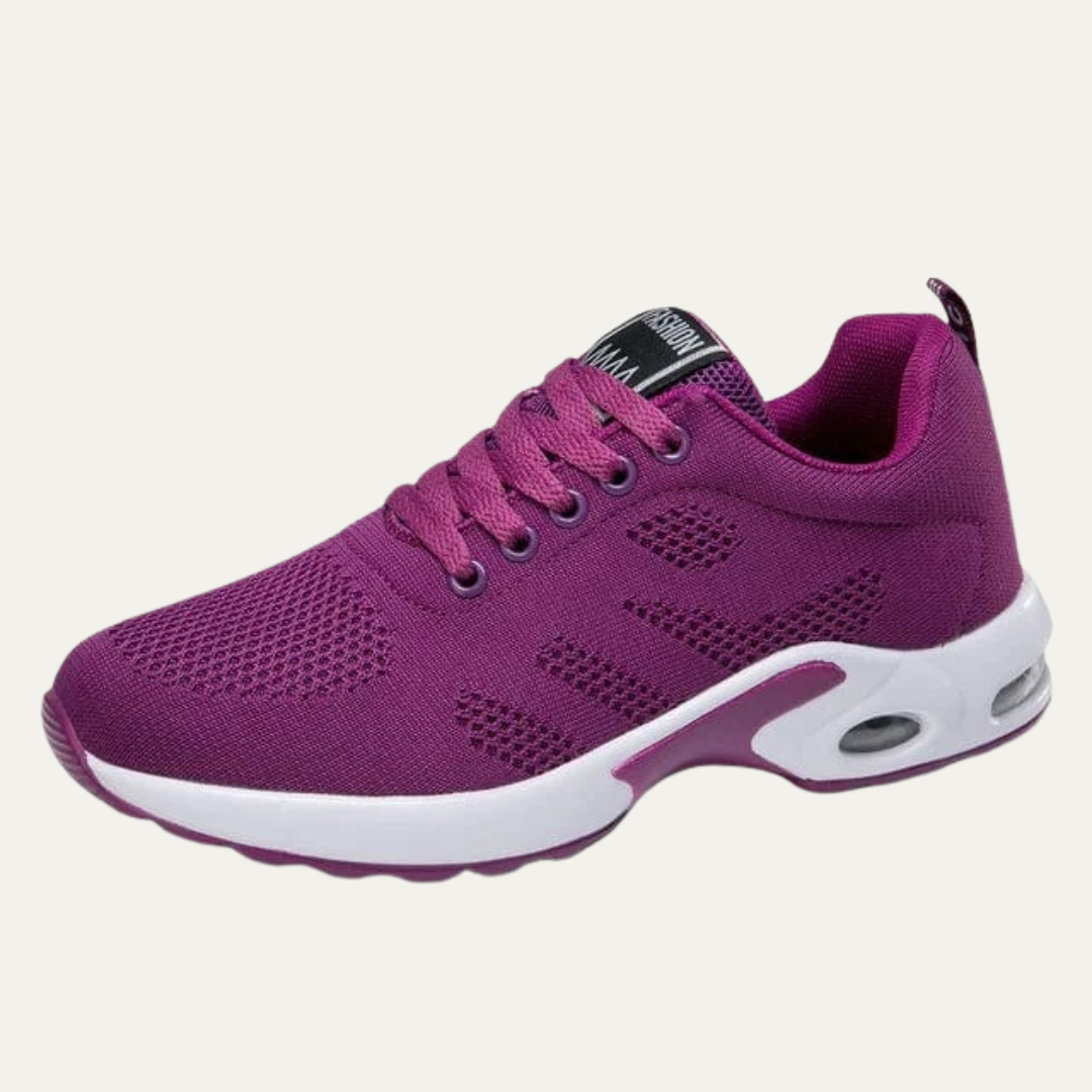 VogeLuxe | Women’s Metallic Trim Low Top Platform Sneakers