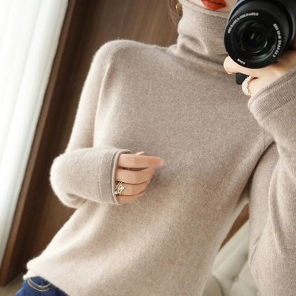 Warm Crew Neck Women's Sweater for Winter
