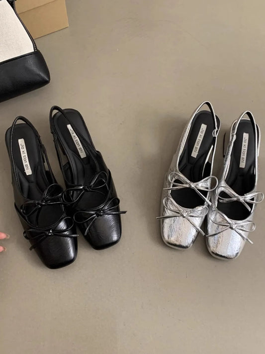 Comfortable Round-Toe Slip On Shoes - VogeLuxe