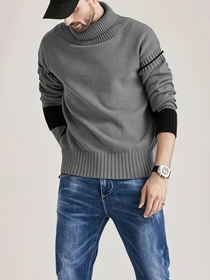 Cozy Men's Grey Crew Neck Winter Sweater