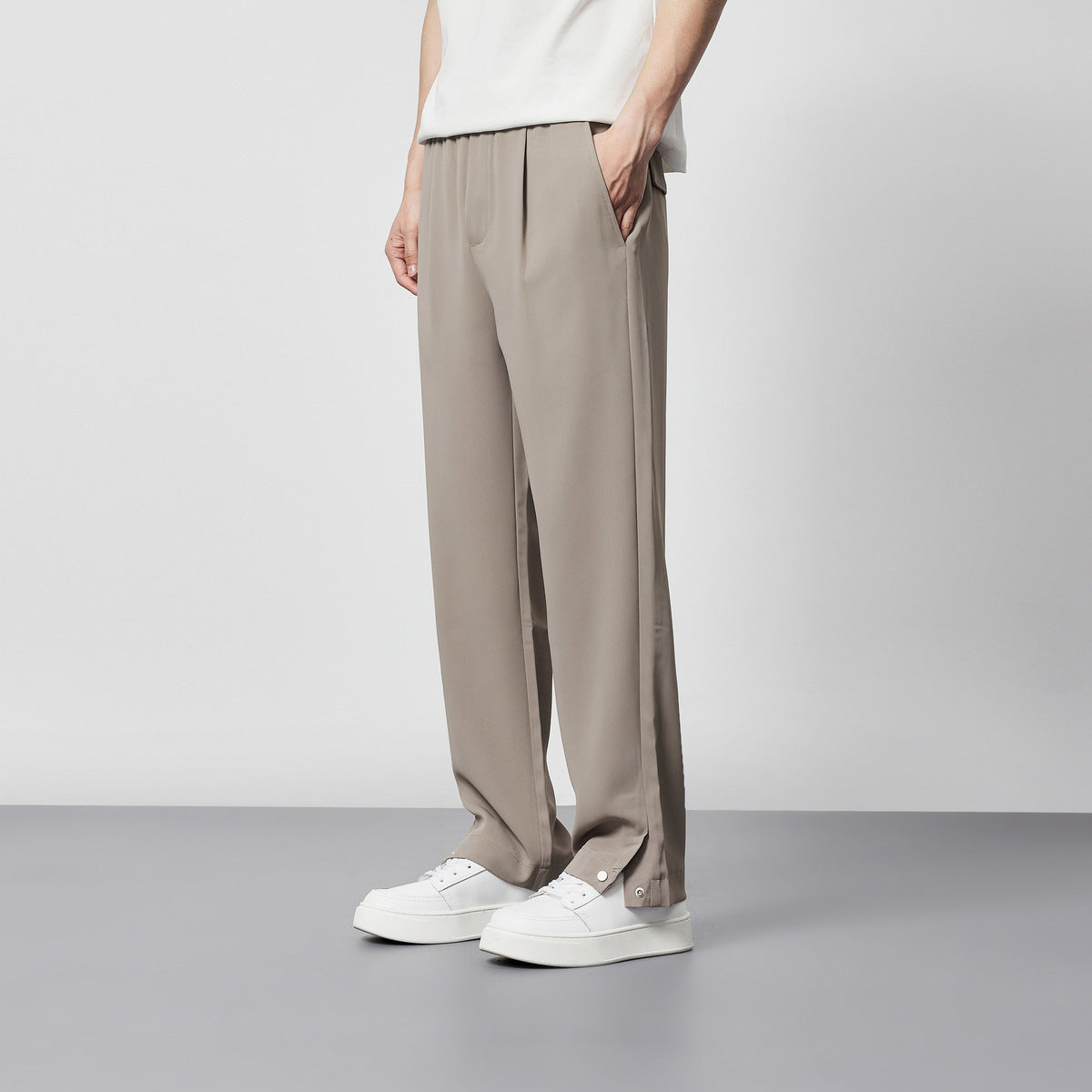 Comfortable Men's Relaxed Fit Trousers