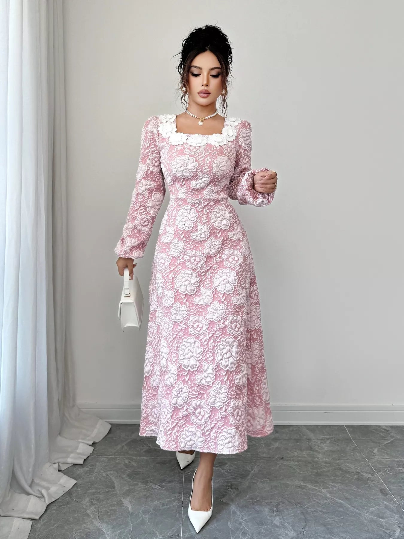 Pretty Embroidered Crew Neck Midi Dress