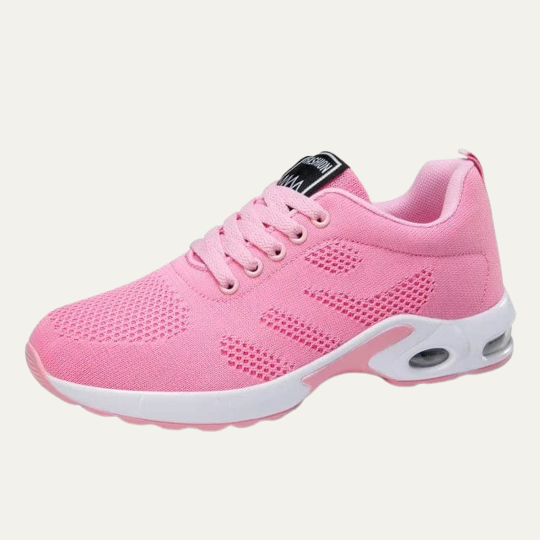 VogeLuxe | Women’s Metallic Trim Low Top Platform Sneakers