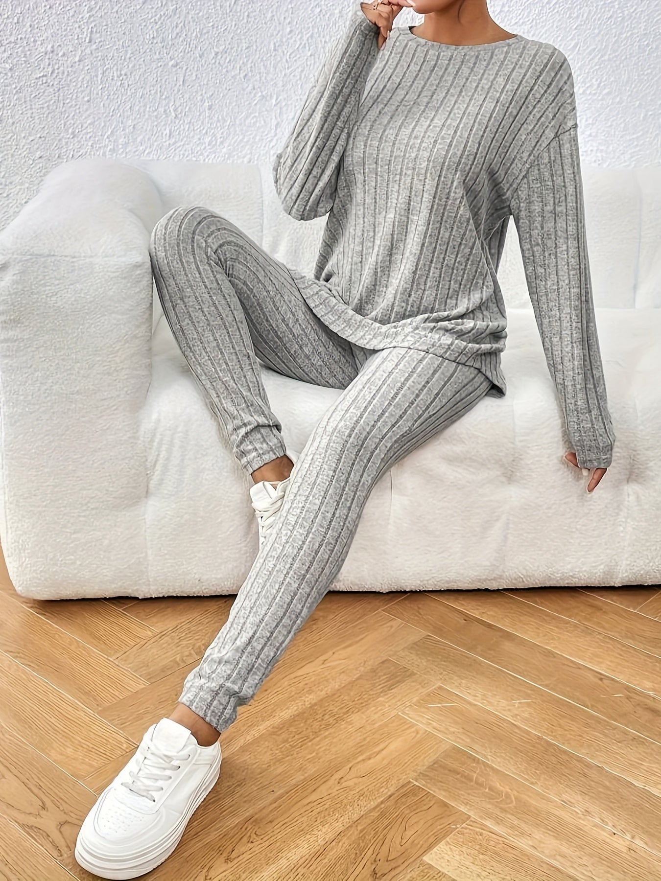 Comfy Women's 2 Piece Long Sleeve Tee and Legging Set