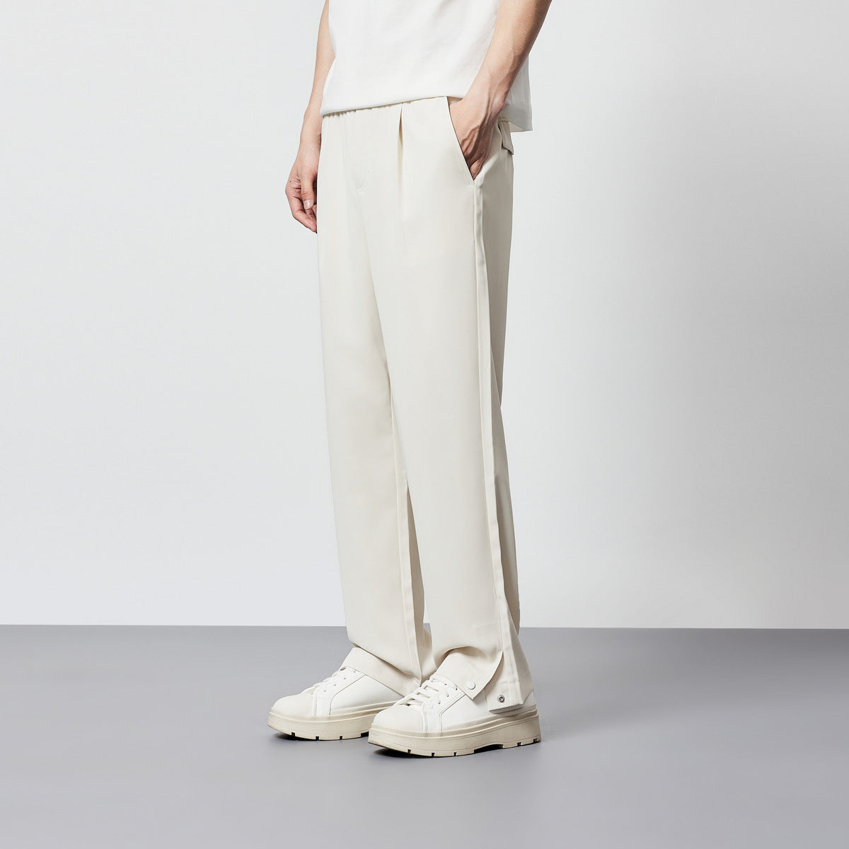 Comfortable Men's Relaxed Fit Trousers